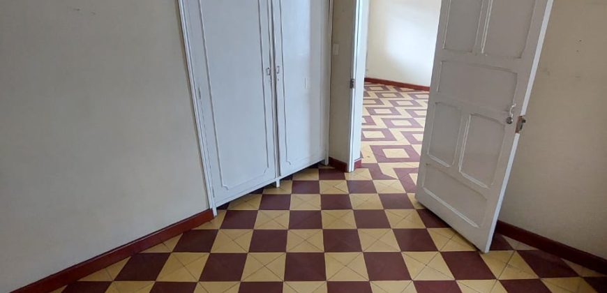 ARRIENDO CASA LOCAL EN LA AMERICA