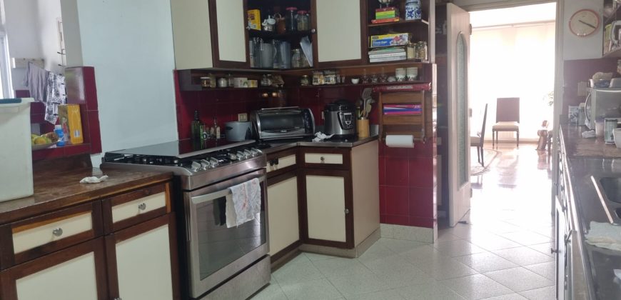 VENDO APARTAMENTO EN EL POBLADO