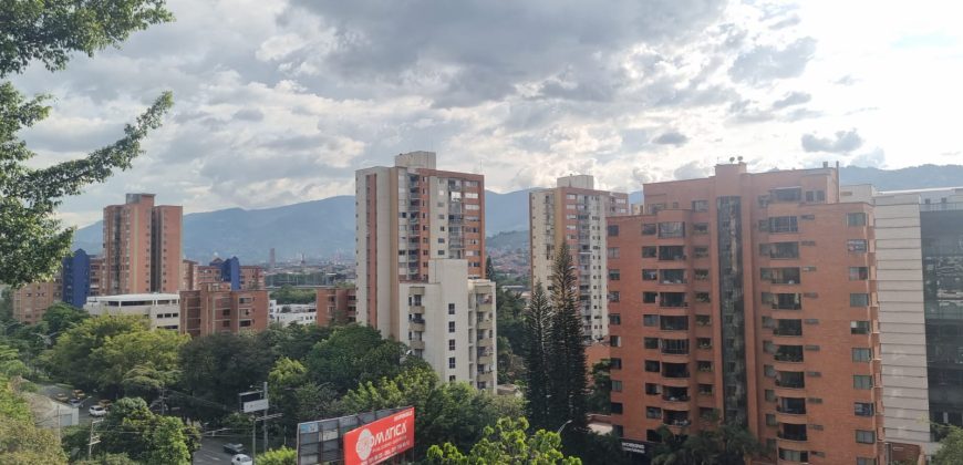 VENDO APARTAMENTO EN EL POBLADO