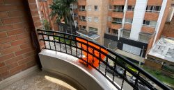 VENDO APARTAMENTO EN LAURELES