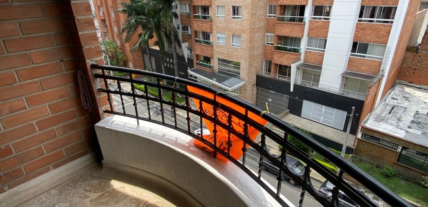 VENDO APARTAMENTO EN LAURELES