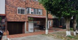 VENDO EDIFICIO EN CONQUISTADORES